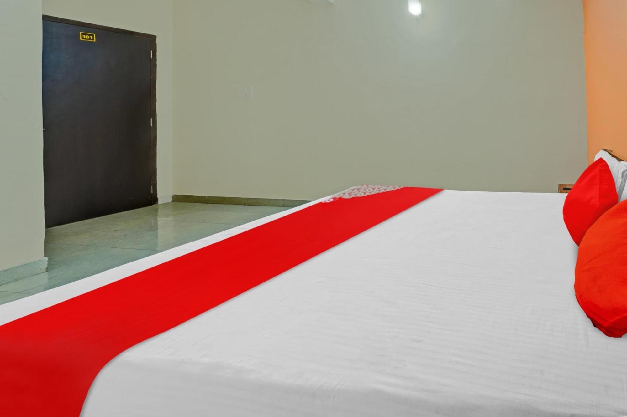Hotel O Grand Paradise Inn & Banquet Hall باتنا المظهر الخارجي الصورة